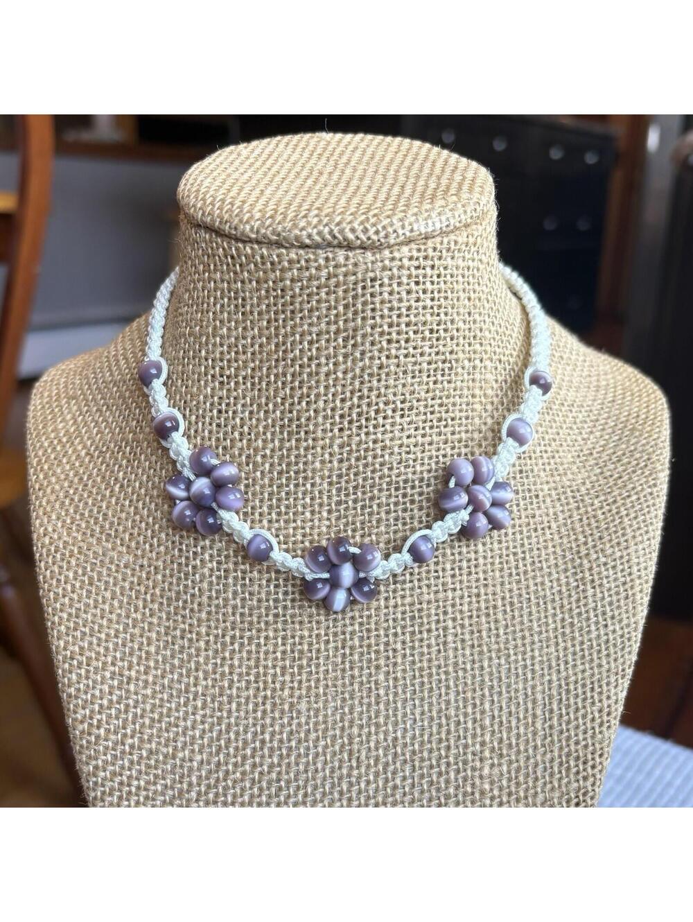 Vintage Hand Knotted Cat’s Eye Glass Bead Choker Necklace Cream Cord 14”